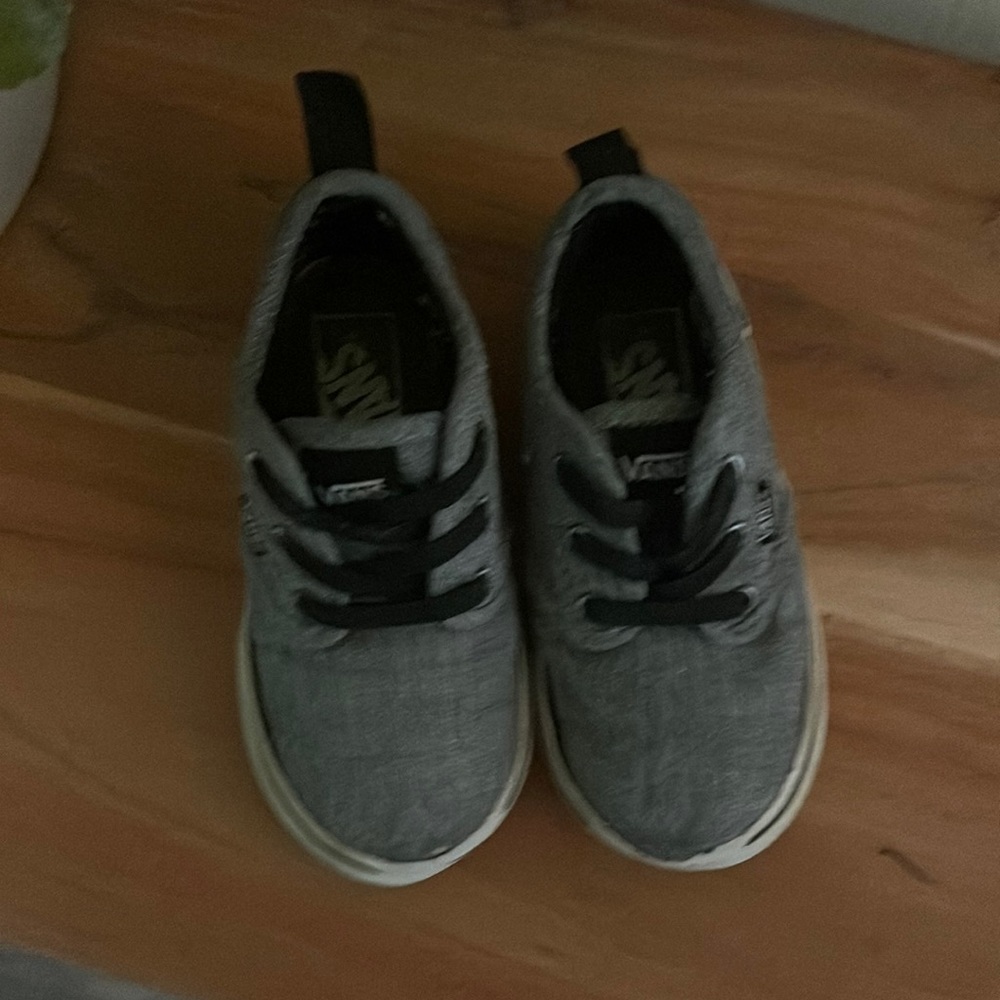 Boys toddler Vans size 7.5 used easy slip on